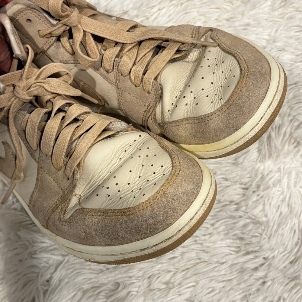 Jordan Air Jordan 1 Mid SE 